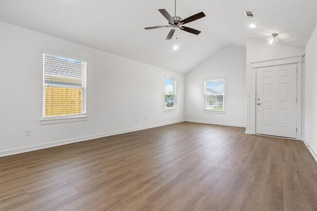 Photo - 5955 W Holdcroft Dr