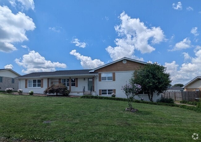 Building Photo - COMING SOON! House in Holly Hills