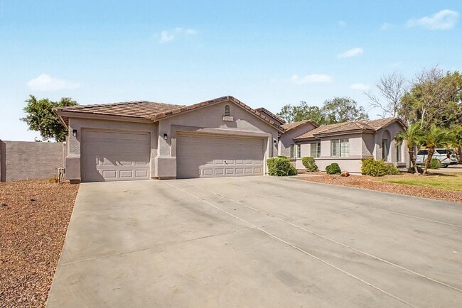 Photo - 8352 W San Juan Ave