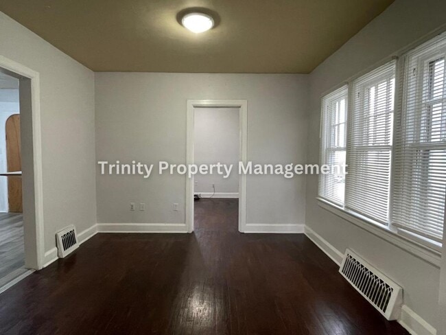 Photo - 407 Maryland Ave