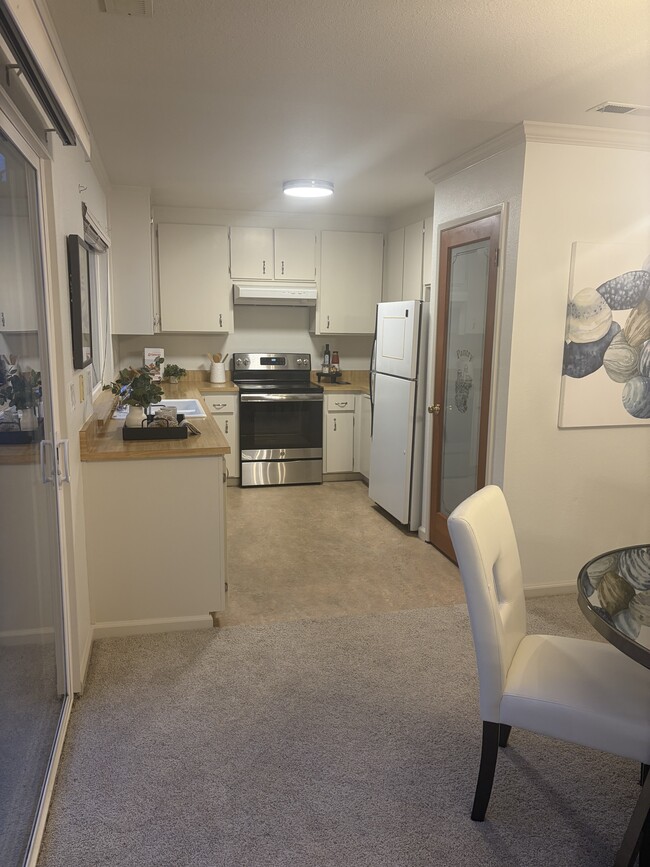 Photo - 1505 42nd Ave