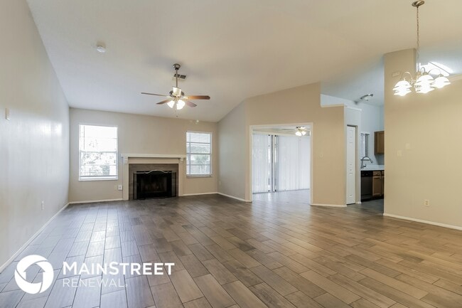 Photo - 1406 Prairie Lake Blvd