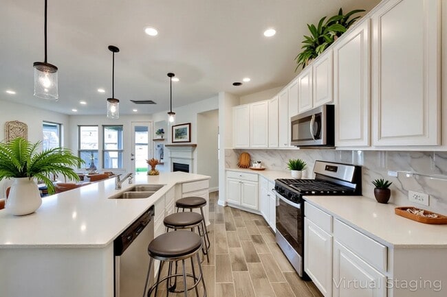 Building Photo - 14626 Hemlock Knl Ln