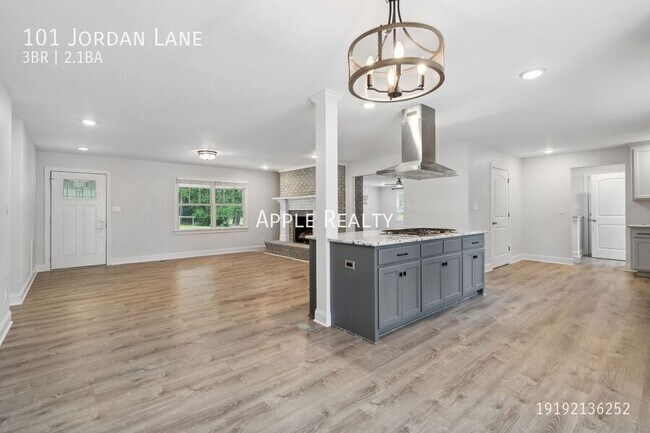 Photo - 101 Jordan Ln