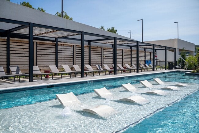 Photo - Madison West Elm