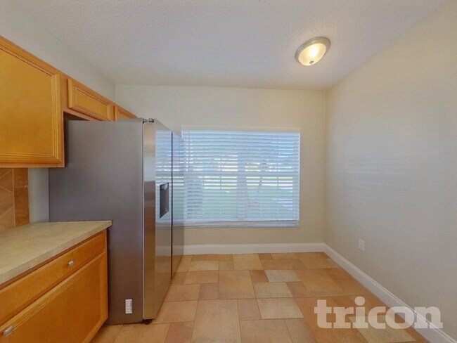 Photo - 1141 Doncaster Ct
