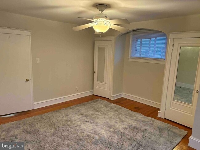 Photo - 5370 Lebanon Ave