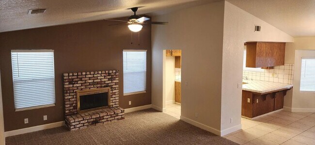 Photo - 2090 N Berkeley Ave