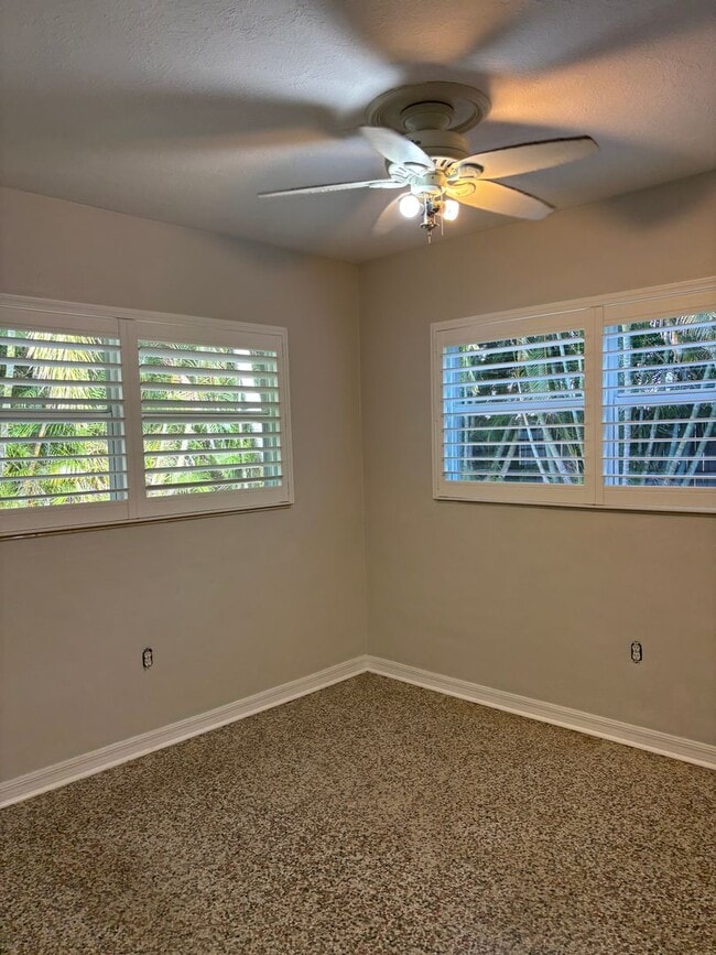 Photo - For Rent in Southgate