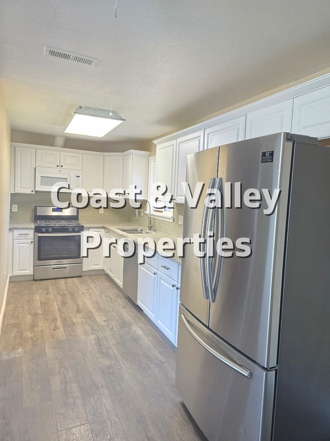 Photo - 319 Maple Ave Unidad 319 Maple  # 1