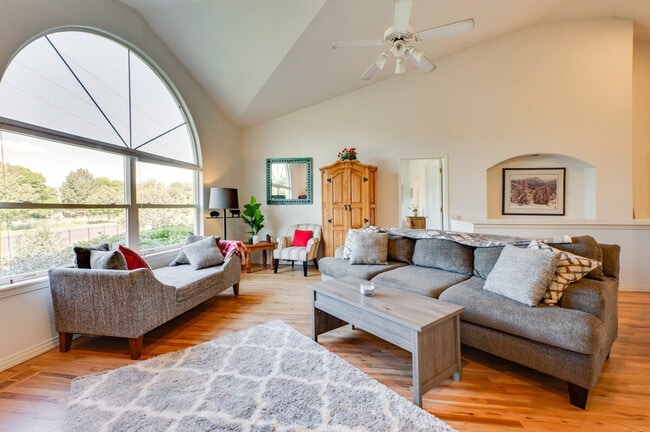 Building Photo - 2959 Sonata Bay Ct Unit SI ID1383664P