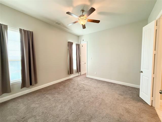 Photo - 950 Dartford Dr