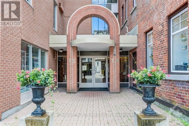 Photo - 10 Clarence St. Unit 3