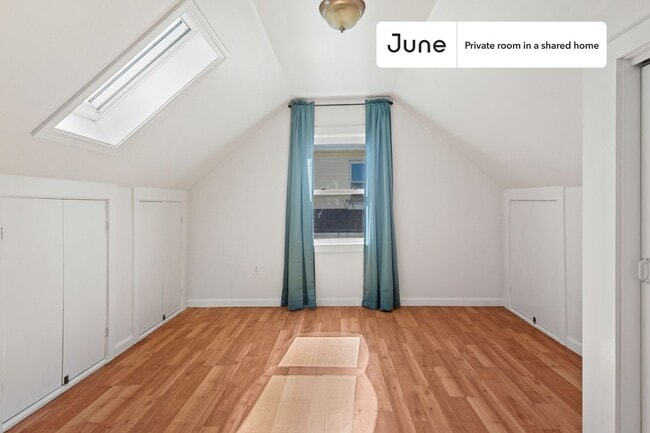 Photo - Room in Shared 6 bed/2 bath home Unit E