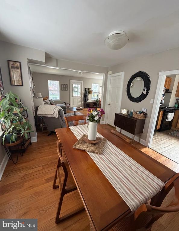 Photo - 131 E Ormond Ave