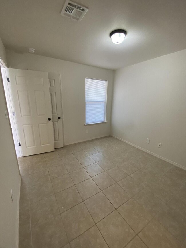 Photo - 3805 Moonlight Ave