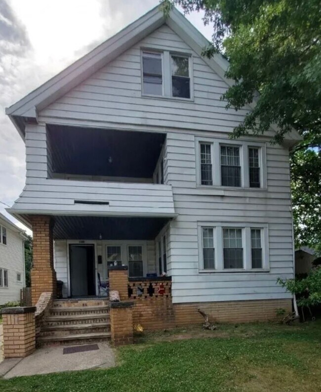Building Photo - 1188 E 170th St Unit Up Rental