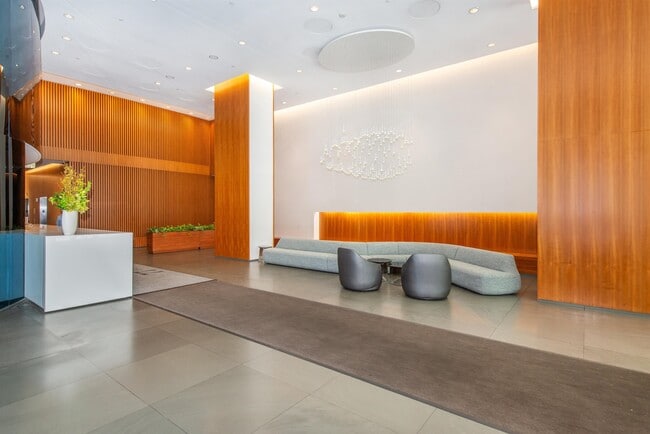 Photo - 77 Hudson St Unidad 1701R