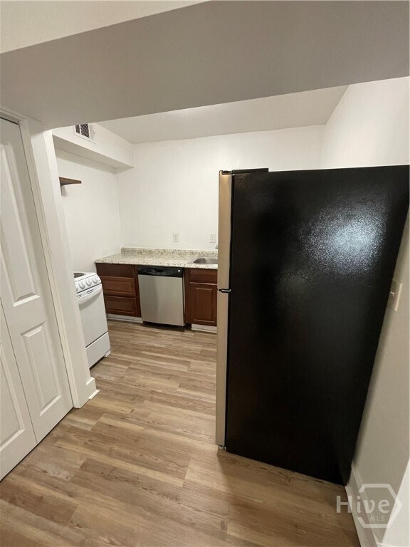 Photo - 512 E Liberty