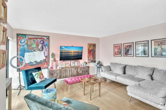 Building Photo - 2990 SW 30th Ct Unit ID1243875P Rental