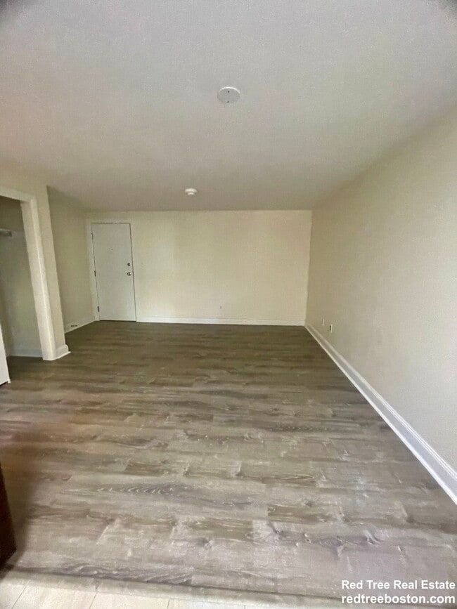Photo - 15 Chester St Unit 23
