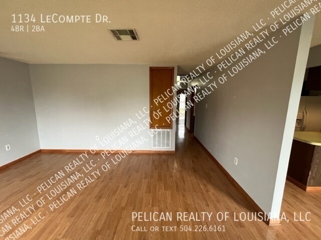 Photo - 1134 Le Compte Dr