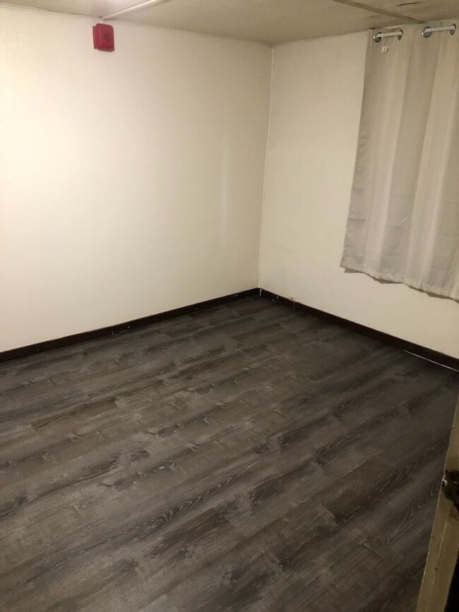 Photo - PP | 17th Unit 5015 Main