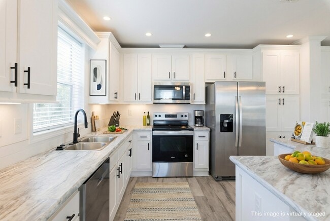 Photo - 5972 Brigadoon Wy