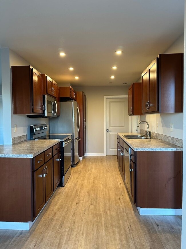 Photo - Updated House on 1/2 an Acre Near Spongs Landing Park! Pet Friendly!