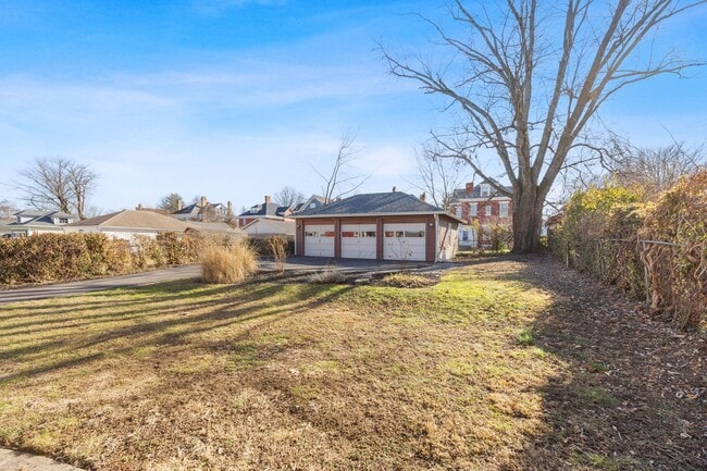 Photo - Serenity Living