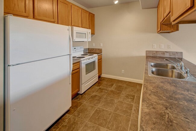 Building Photo - Confluence at Harvest Hills Rental