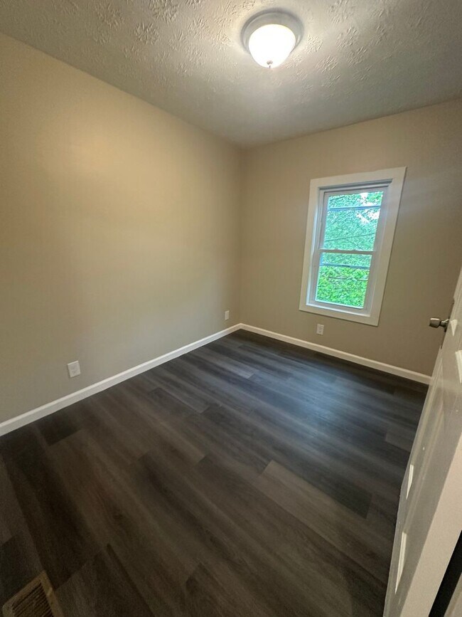 Photo - 3900 W 23rd St Unidad 3900 W 23rd St #5, Cleveland, OH 44109