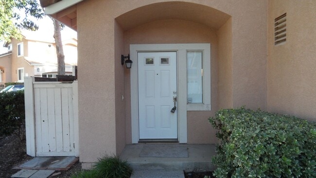 Photo - End-Unit 3BR 2.5BA Townhome w/ 2 Car Attached Garage