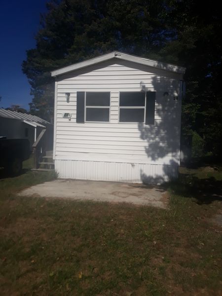 Photo - 25 Old Henniker Rd