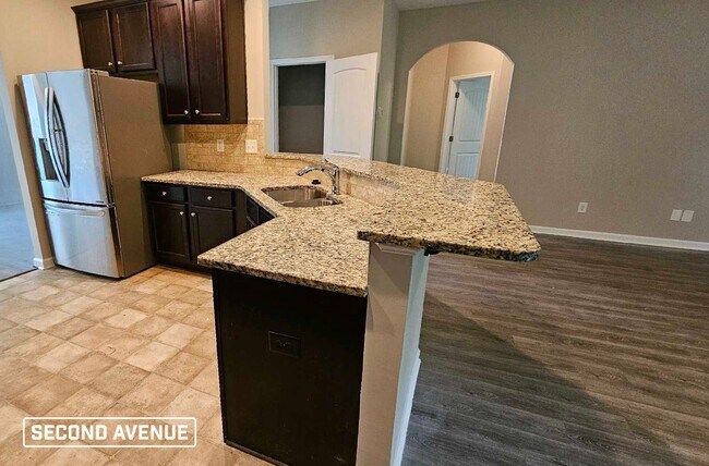 Photo - 1025 Peaks Point