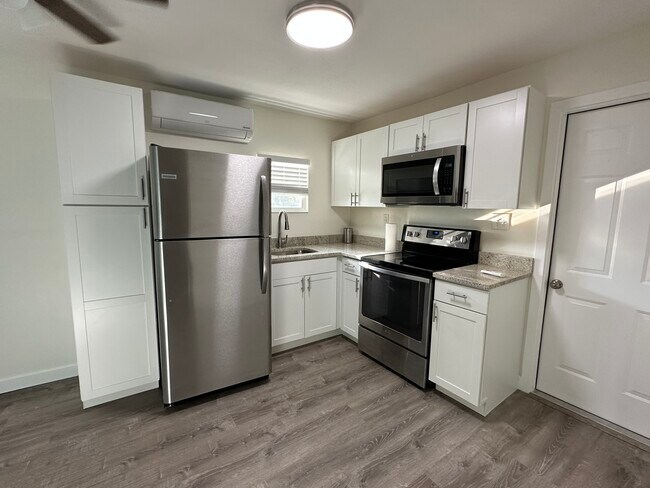 Photo - 816 10th St SW