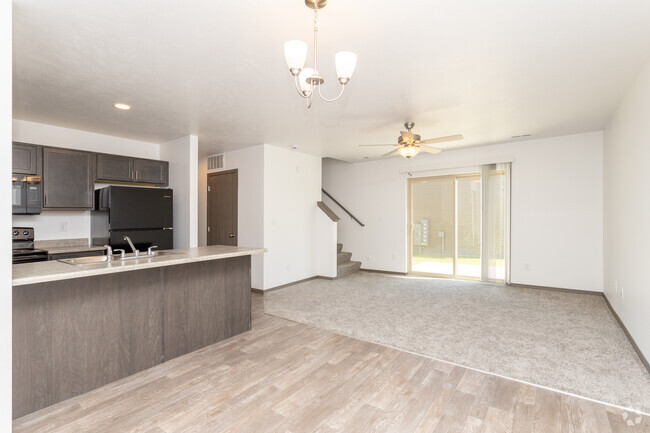 Interior Photo - Willows East Commons Rental