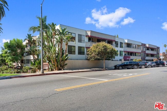 Photo - 1745 Camino Palmero St Unit 407