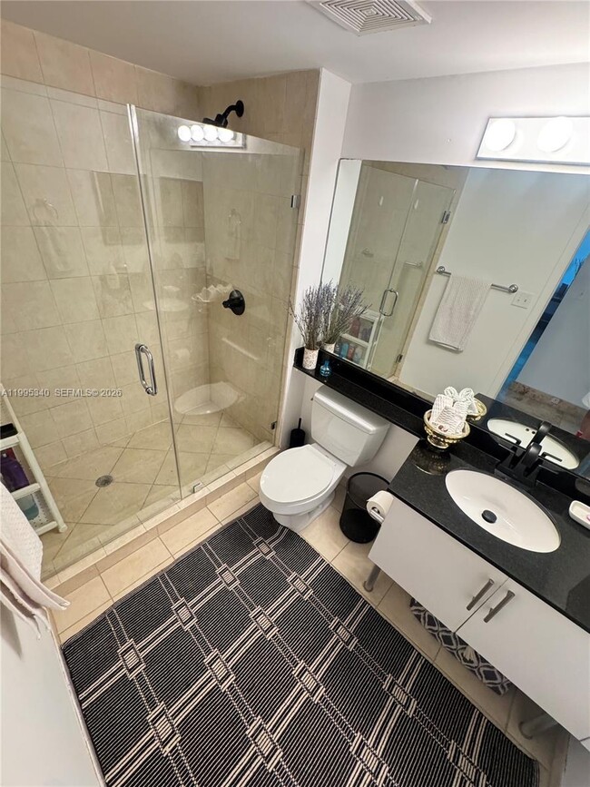 Photo - 31 SE 5th St Unidad 1402