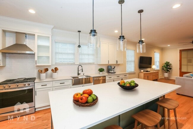 Photo - 1706 S Mint St Unit A