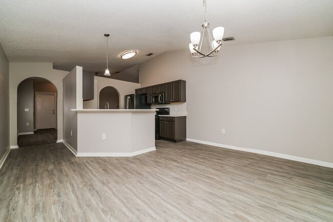 Photo - 30322 Pongo Way