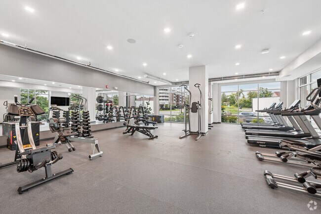 Fitness Center - The Signature at Carmel
