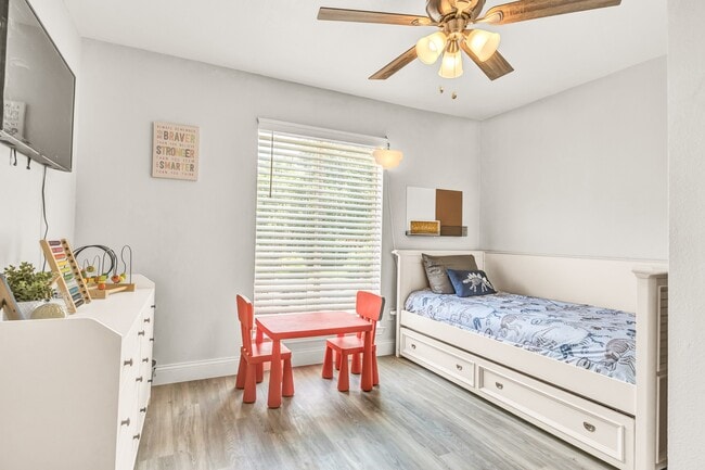 Photo - 5421 Blue Haven Dr