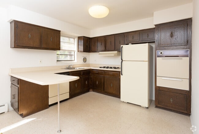 Kitchen - Cedar Lane Apartments