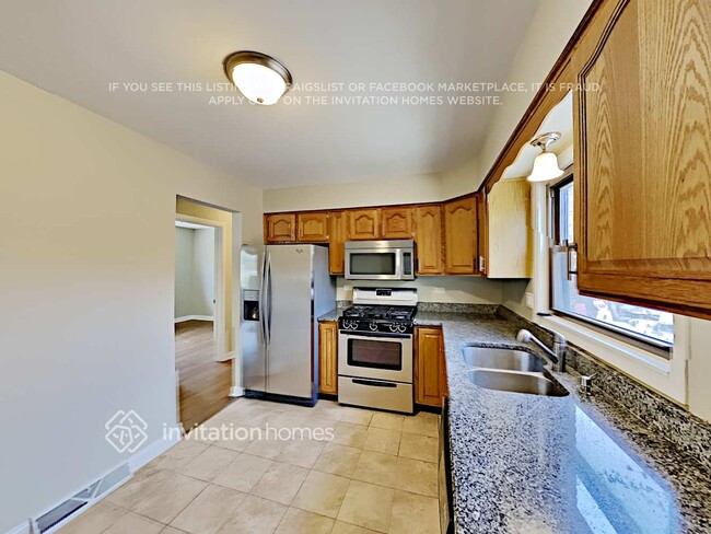 Photo - 10024 Minnick Ave