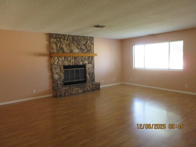 Photo - Beautiful and Spacious 4bd 2ba