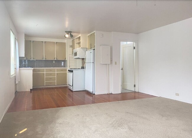 Photo - Historic Santa Cruz Charm | Private Carriage House Residence Near Downtown