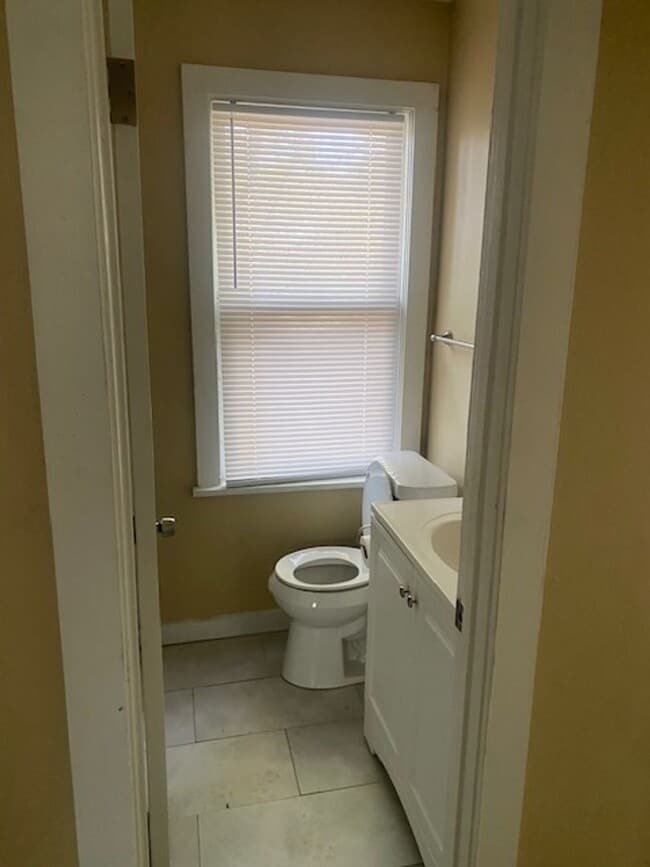 Photo - 3215 1/2 Penick B St-