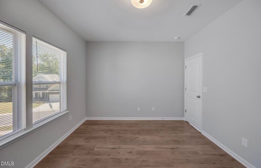 4533 Haida Ct