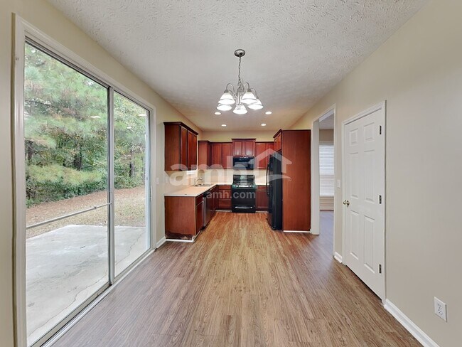 Photo - 6932 Silver Bend Pl